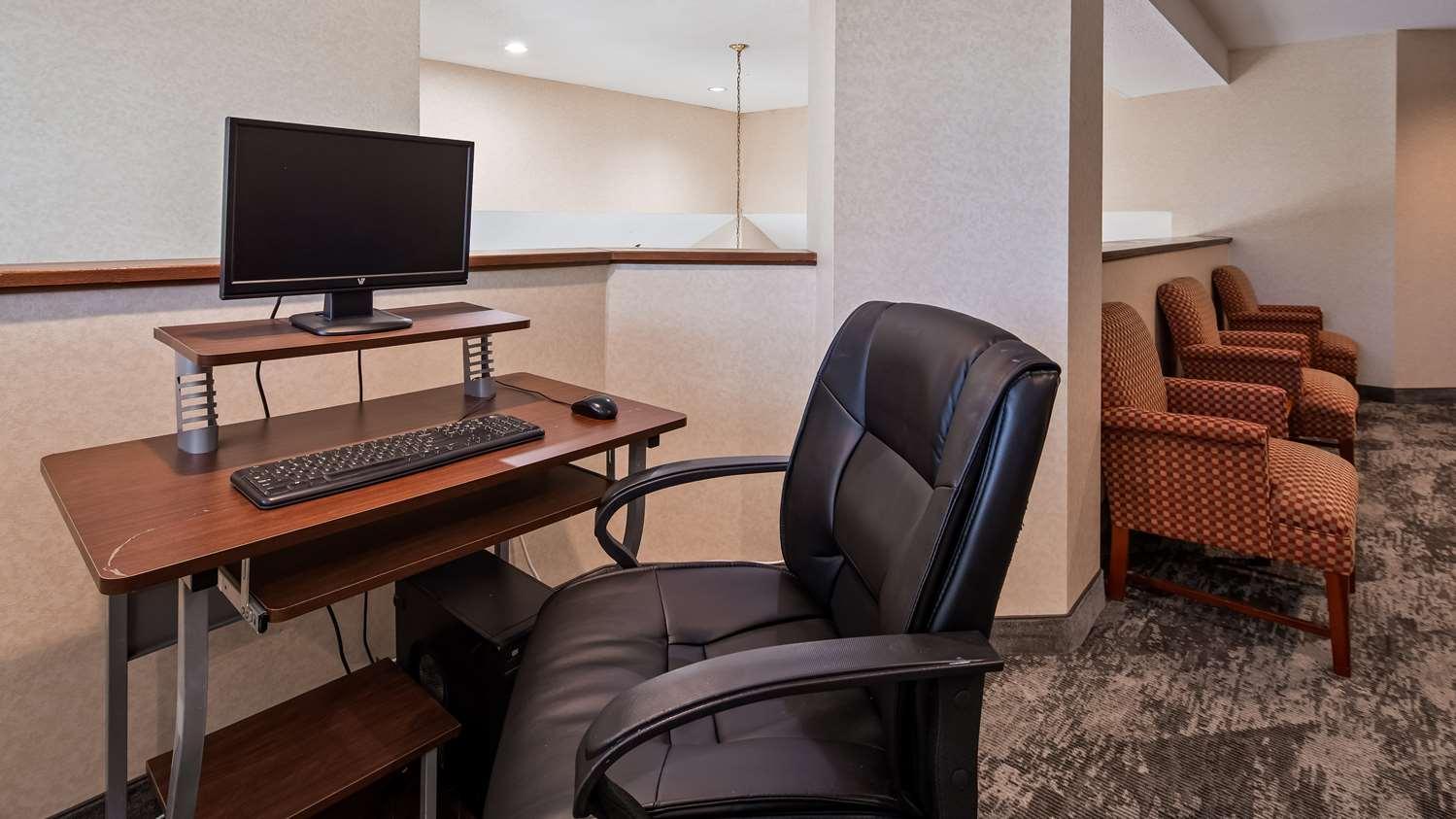 Charlevoix Inn & Suites Surestay Collection By Best Western Esterno foto